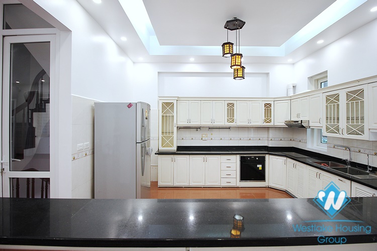 Lake view - House for rent in Tay Ho District